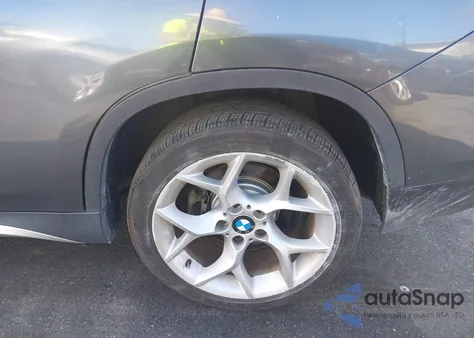 2014 BMW X1 Sdrive28I z USA, uszkodzony, nr VIN WBAVM1C56EVW49297